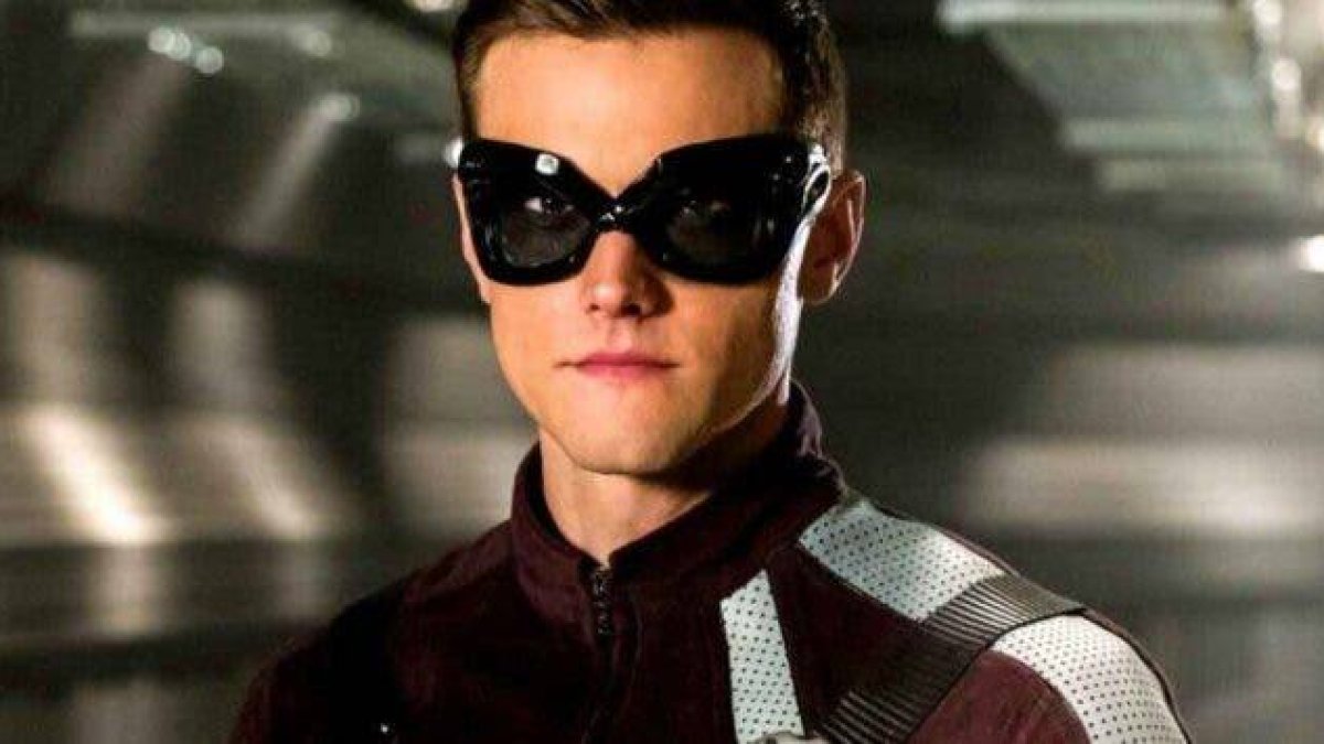 Las terribles palabras que le han costado el trabajo al actor de ‘The Flash’, Hartley Sawyer