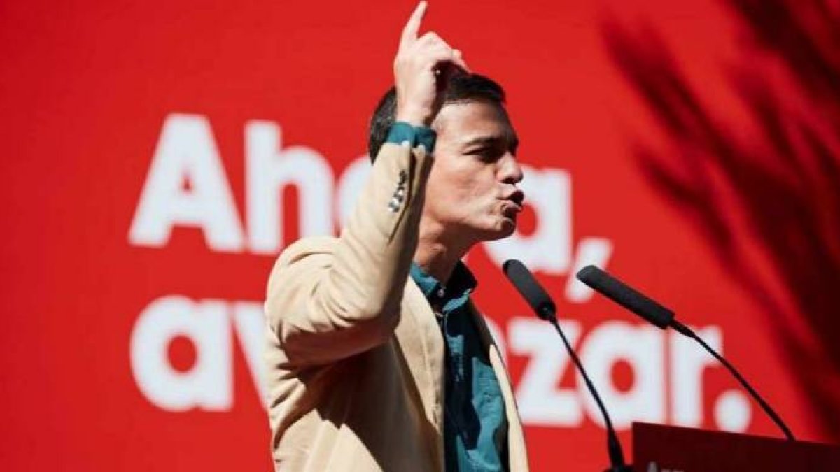 Pedro Sánchez, su ordeno y mando también en el PSOE.