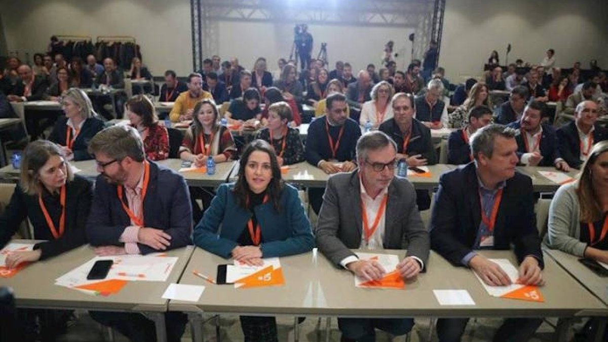 Toni Cantó se queda mudo con la nueva gestora de Ciudadanos