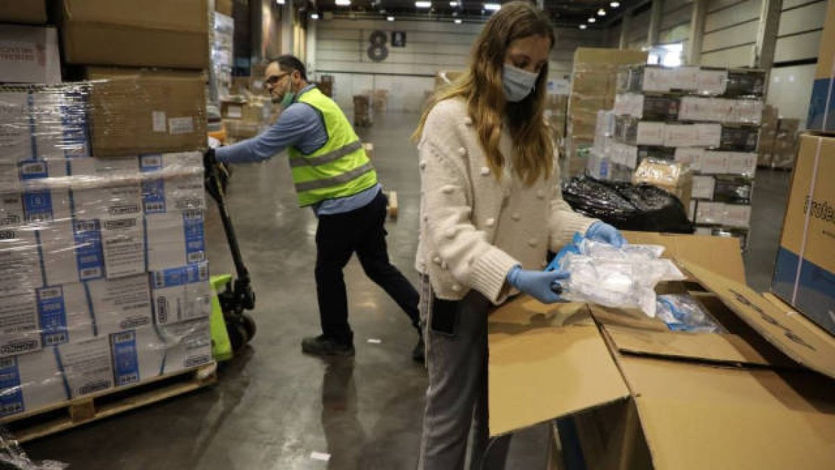 Ruta de la Seda: 16 millones de mascarillas, 6,8 de guantes y 20.000 termómetros