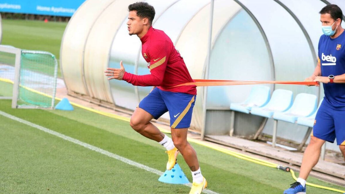Coutinho, en la primera sesión de entrenamiento del FC Barcelona.