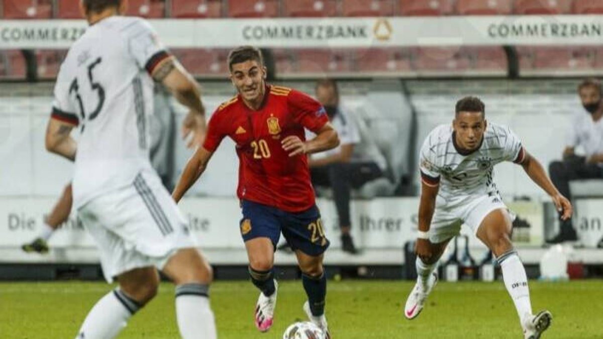 Ferrán Torres, uno de los debutantes de España, en la derrota ante Alemania.