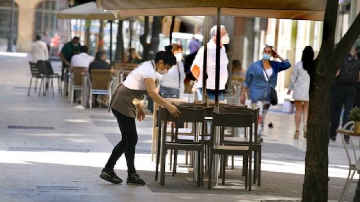España se descuelga de la recuperación en V