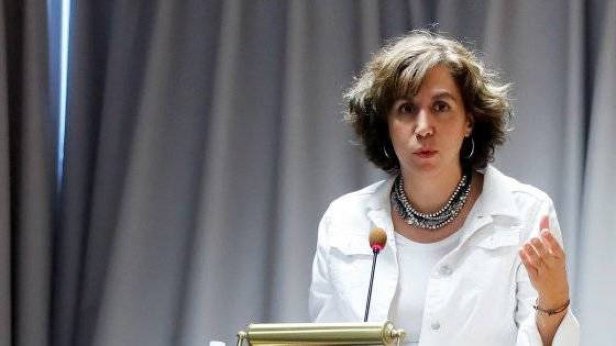El conocido locutor deportivo de Onda Cero destroza a Irene Lozano