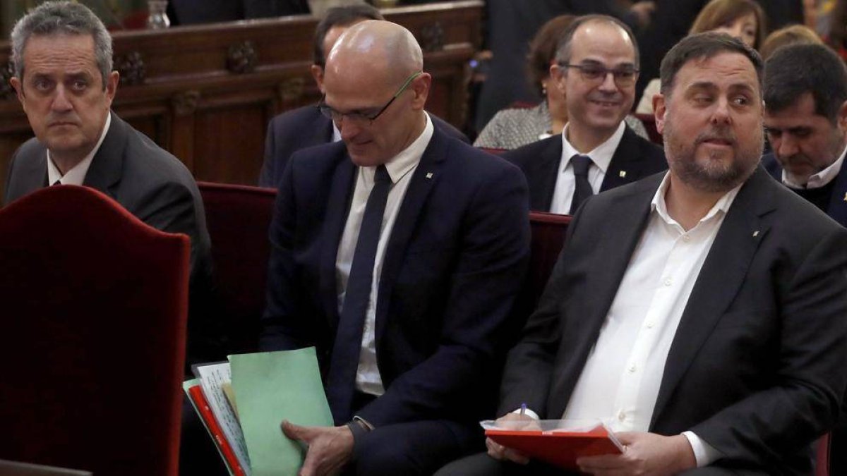 Junqueras junto a Romeva y Forn, en el juicio del procés en el Supremo