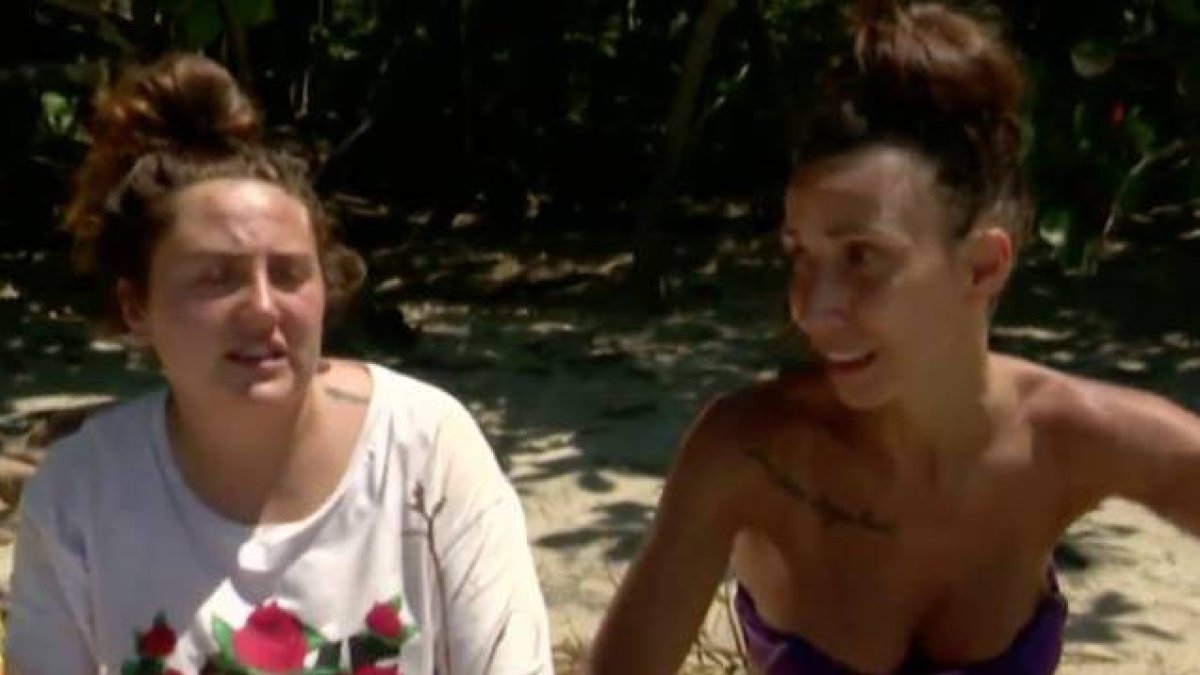 Rocío Flores y Fani se quedaron pero que muy a gusto.