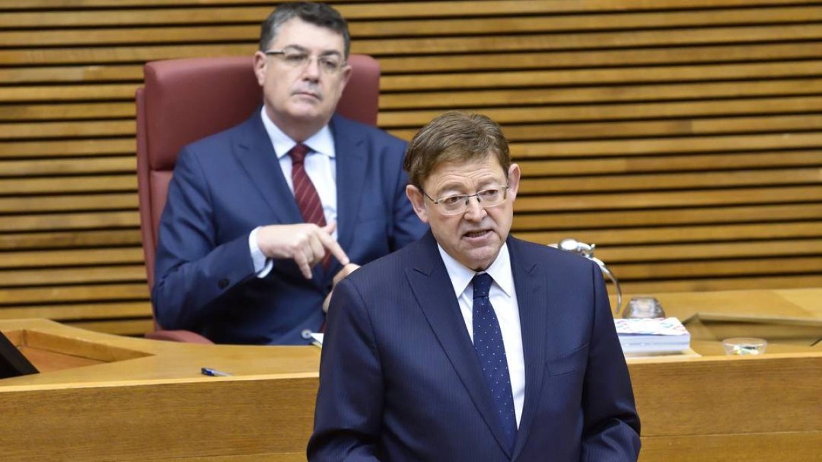 Ximo Puig en les Corts.