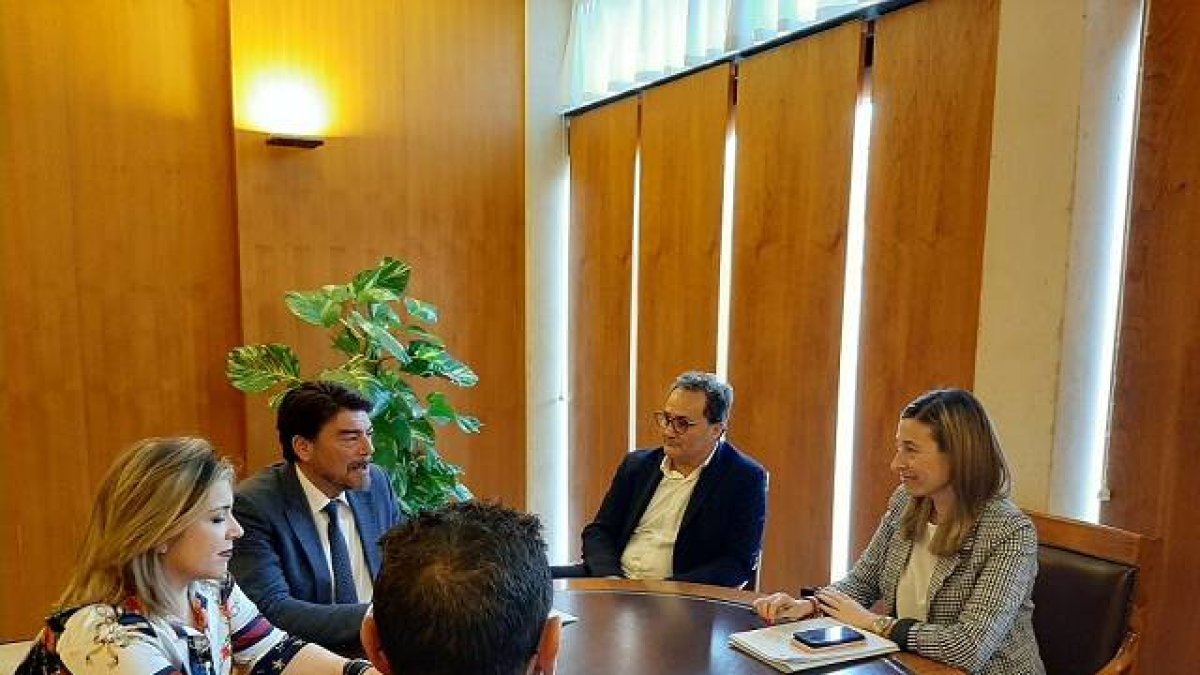La cuarta modificación presupuestaria enfrenta a Barcala y Sanguino