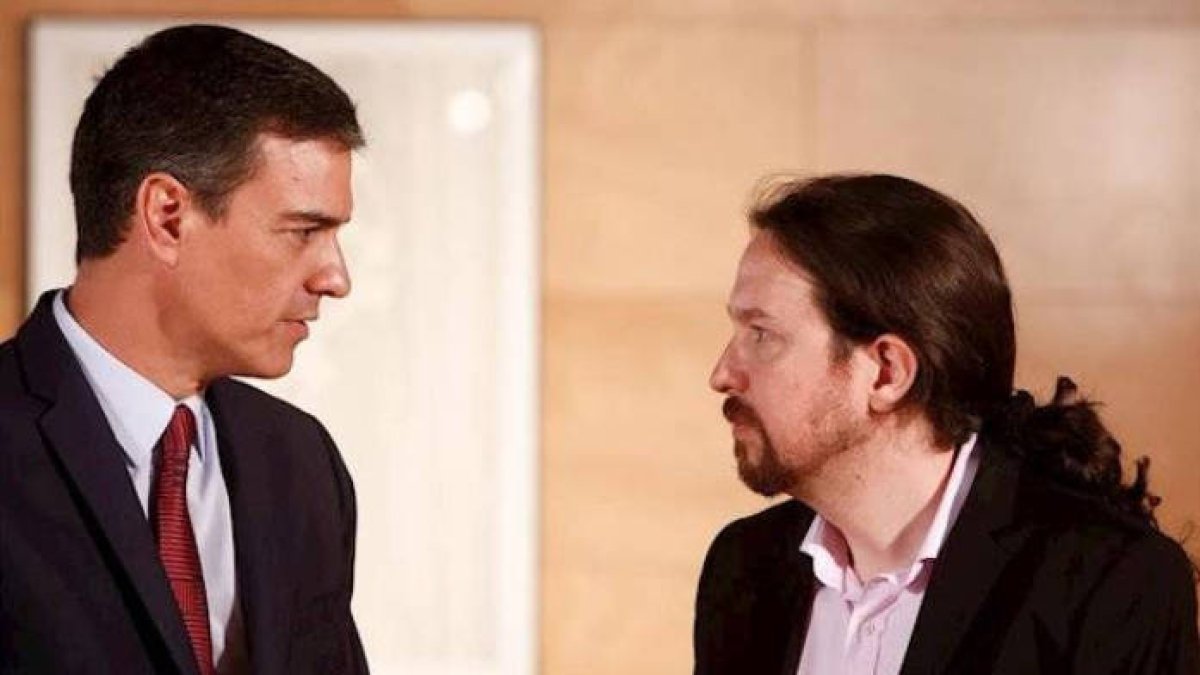 La agenda de vértigo del PSOE: de la causa justa al argumentario semanal