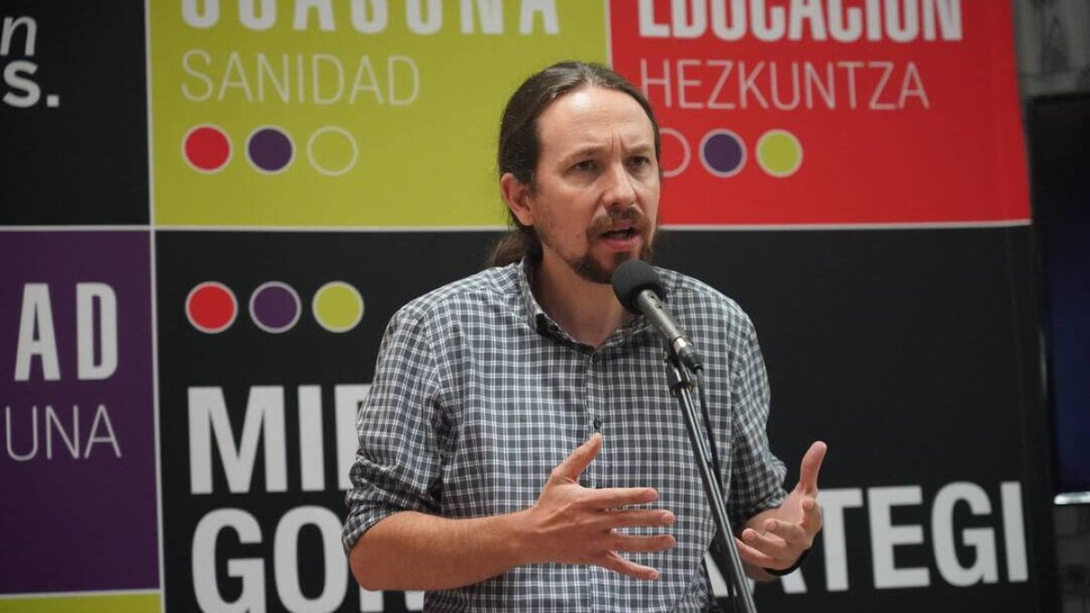 A Pablo Iglesias se le acumulan los problemas