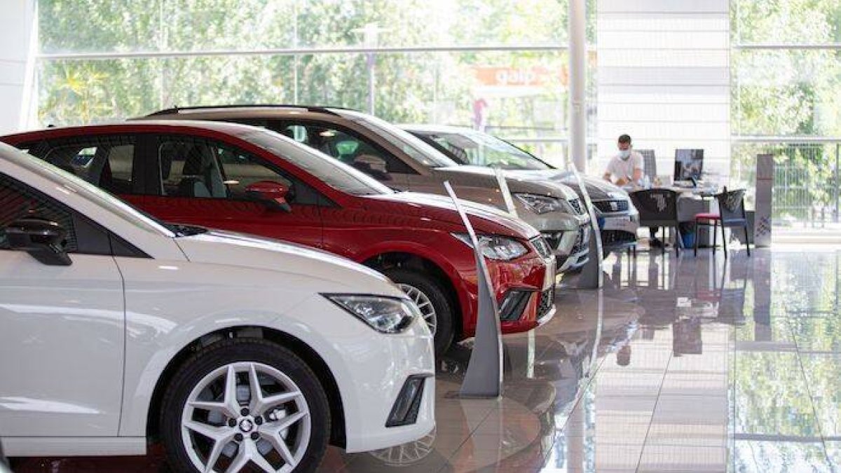 La demanda mundial de vehículos caerá hasta un 20%