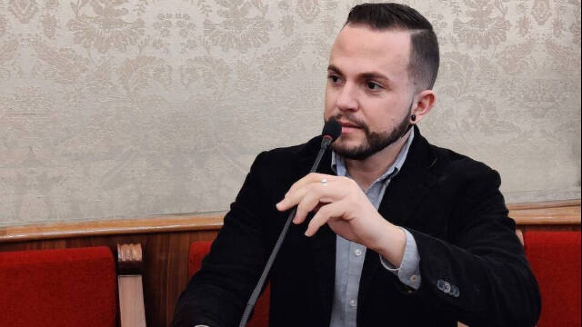 El concejal de Compromís, Rafa Mas, retiró el tuit ante los reproches en las redes sociales