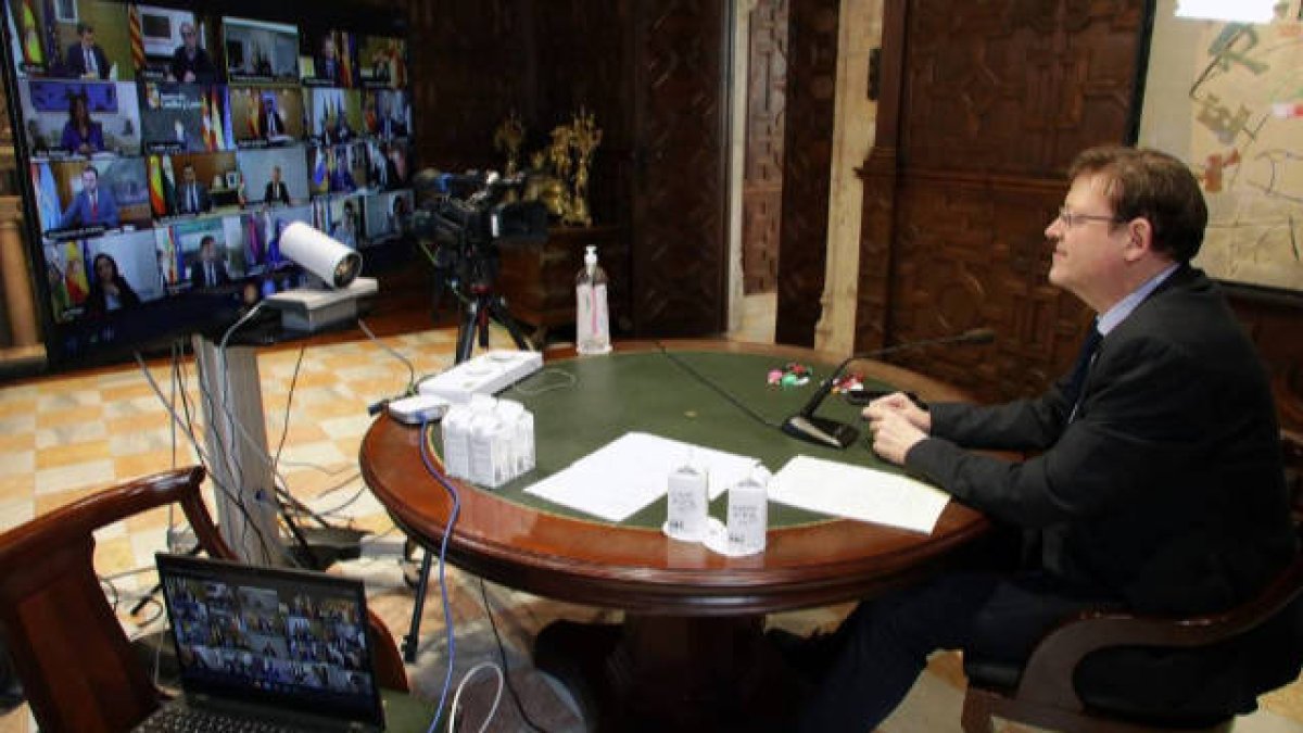 Puig en la videoconferencia con el presidente Sánchez y los presidente de comunidades autónomas.