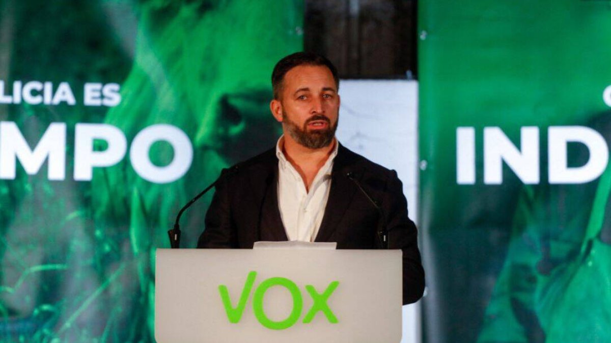 Abascal, en un acto electoral en Galicia