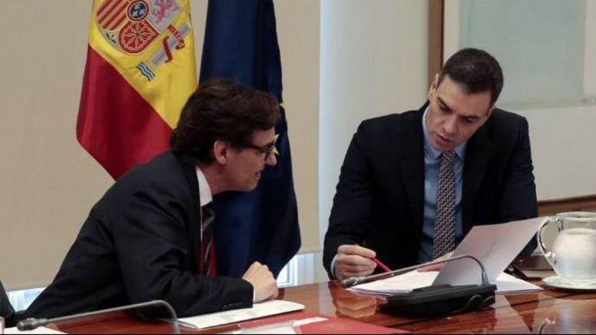 Sánchez e Illa, los datos cuestionan su golpe de mano unilateral contra la Comunidad de Madrid.