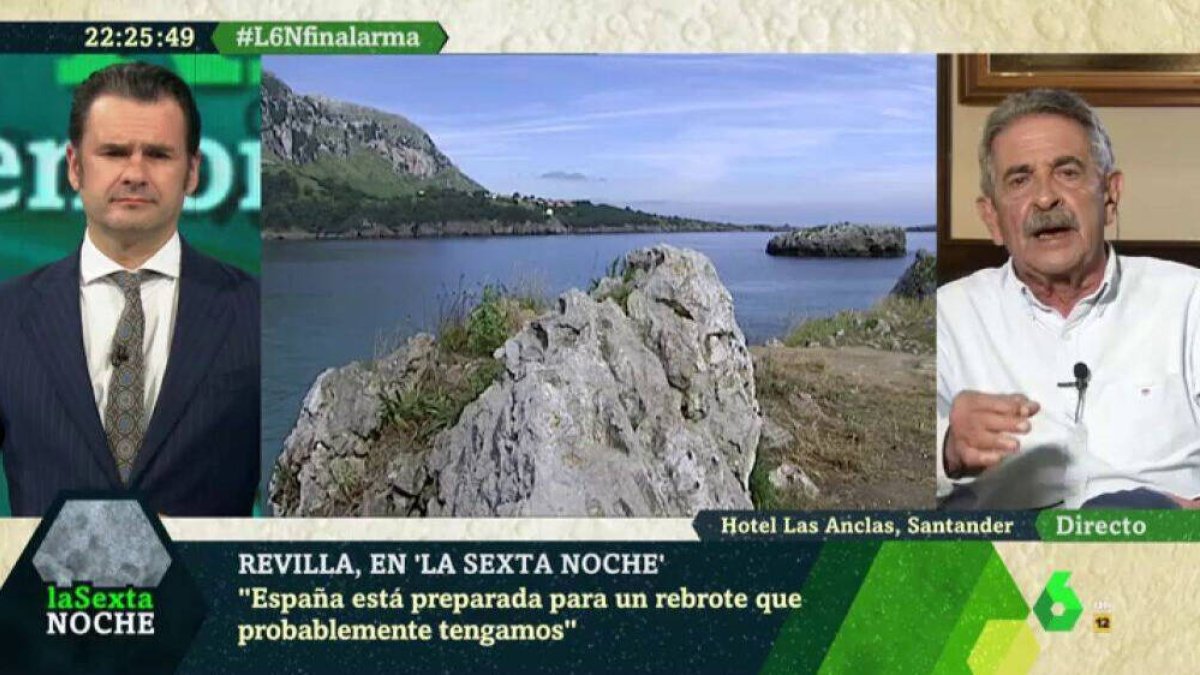 Miguel Ángel Revilla, durante su entrevista con Iñaki López