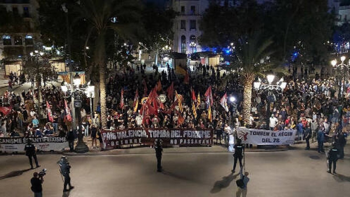 Manifestación de radicales