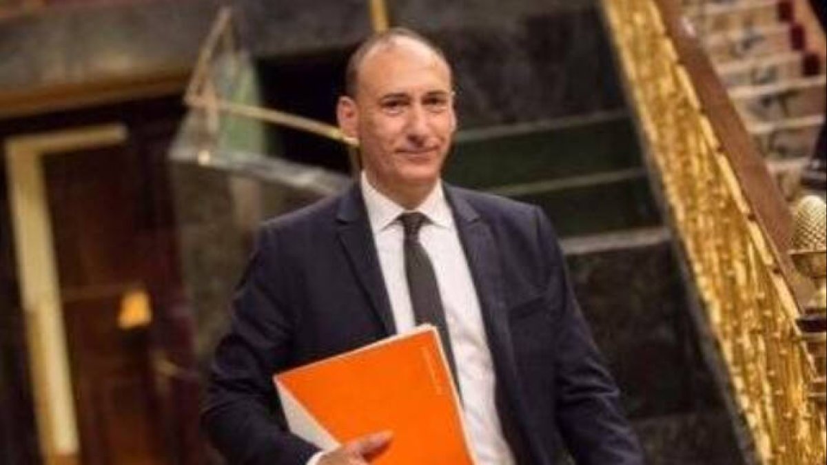 La labor de Vicente Ten en el Congreso y en su partido le convierte en favorito para ocupar la secretaria de organización de Ciudadanos en la Comunidad Valenciana