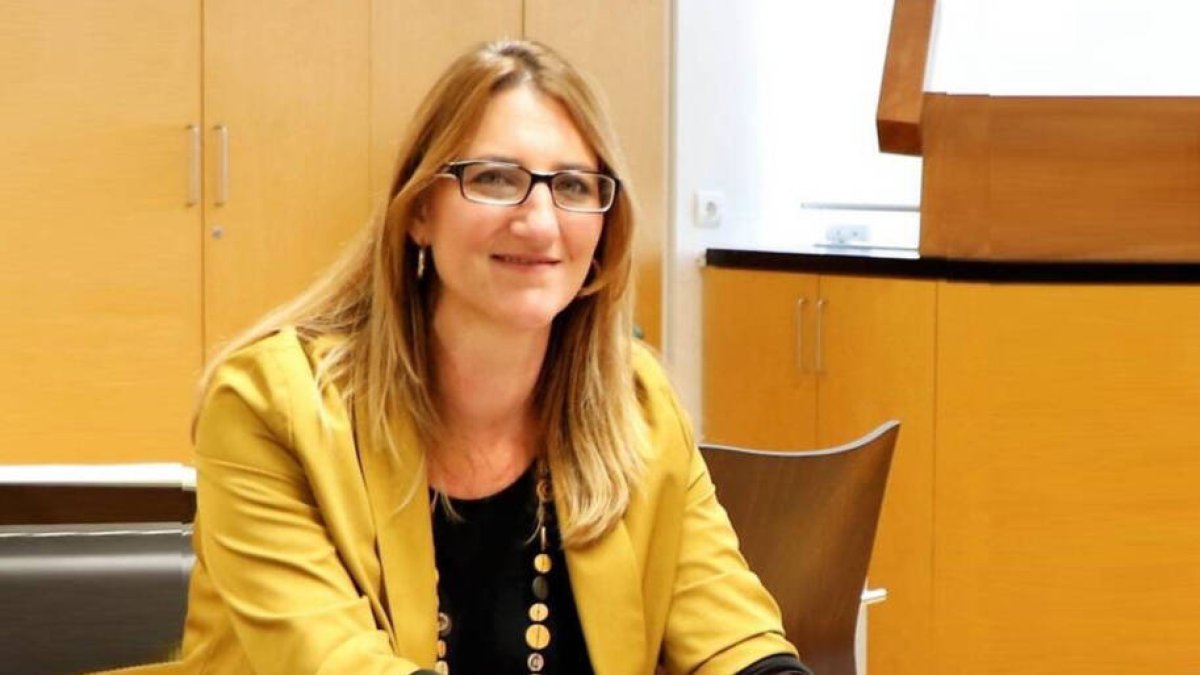 Mª Carmen de España ha confirmado la orden de la concejalía de Hacienda para hacer efectivos los pagos de las ayudas