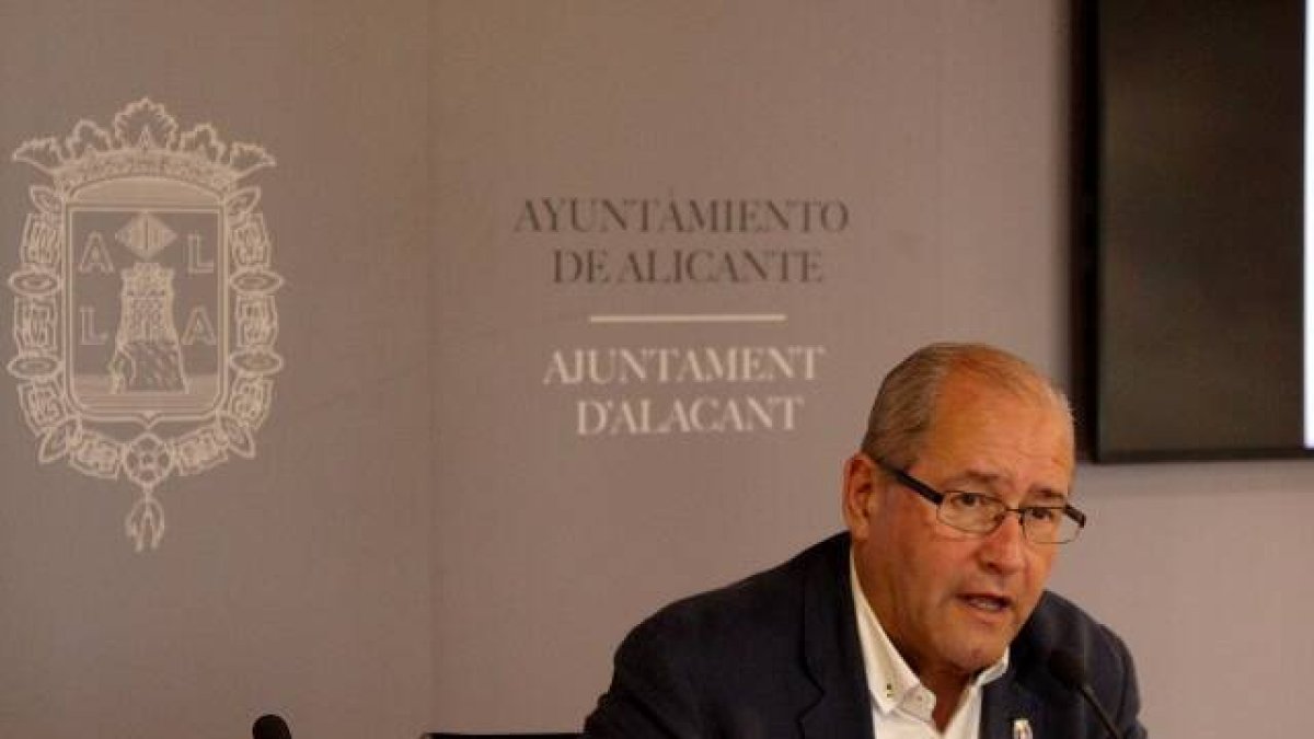 El edil del PP, José Ramón González.