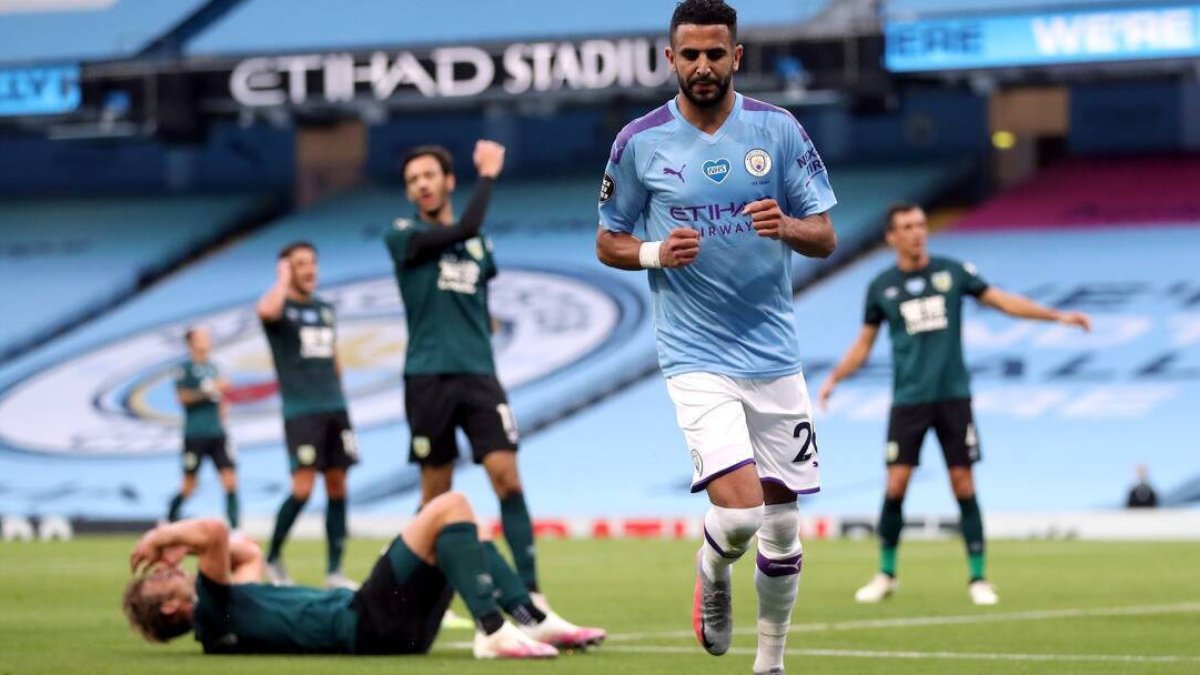 Mahrez, celebrando un gol con el Manchester City en un partido de la pasada temporada de la Premier.