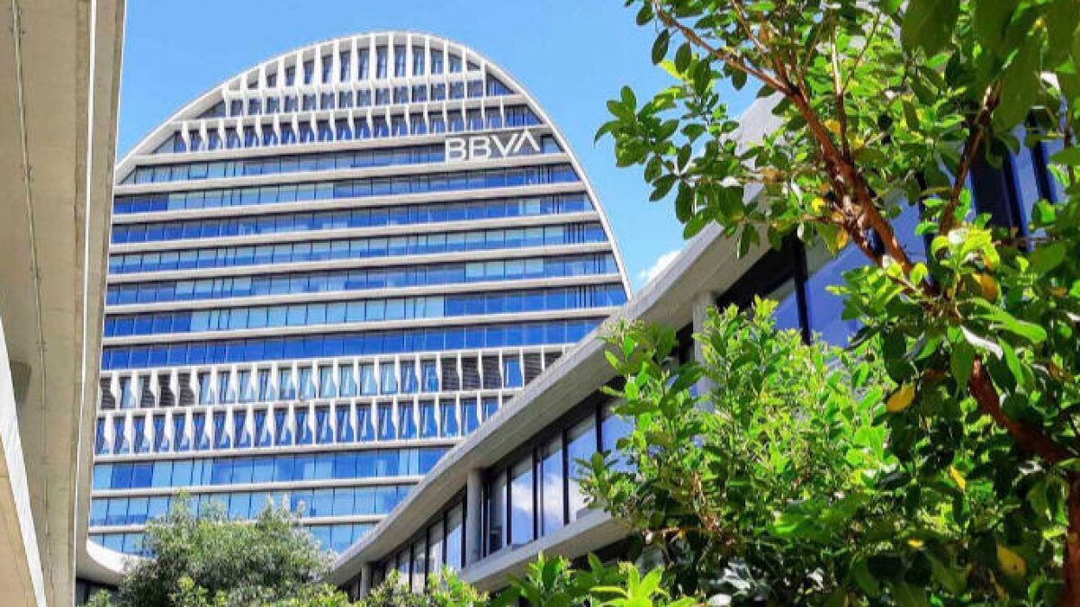 BBVA registra la mayor pérdida de su historia por el Covid