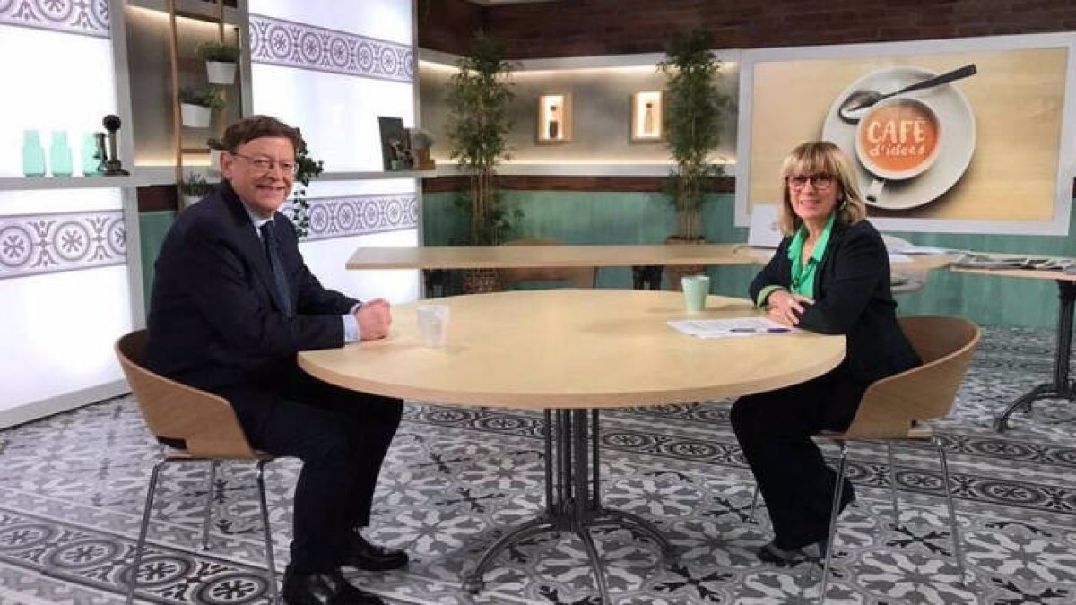 Entrevista de Puig con la periodista Gemma Nierga hoy, en Ràdio 4, en Cataluña