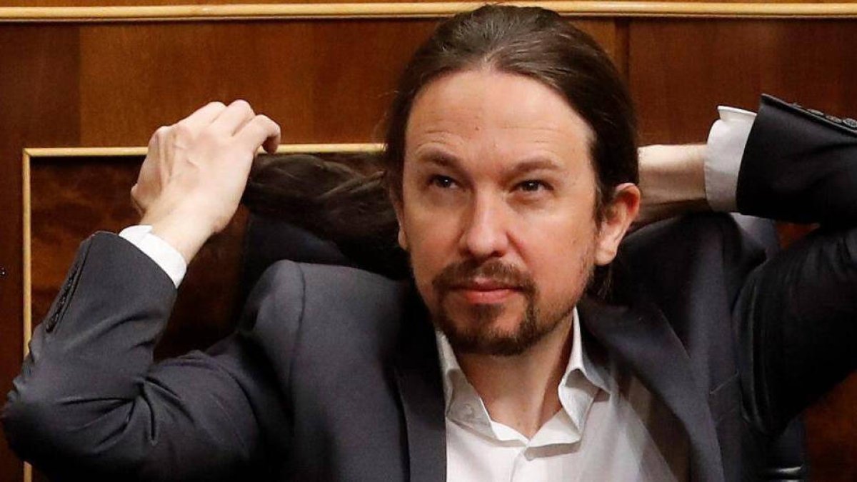 Pablo Iglesias en el punto de mira por sus gestiones bajo cuerda.