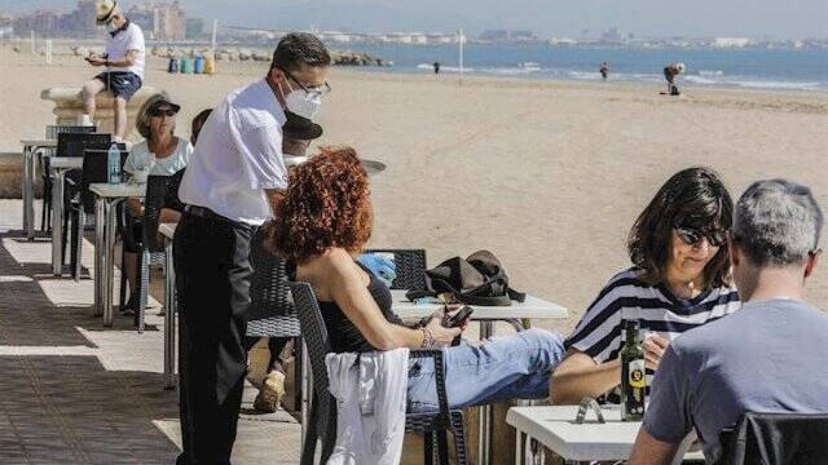 Cuatro nuevos focos de coronavirus en la provincia de Valencia