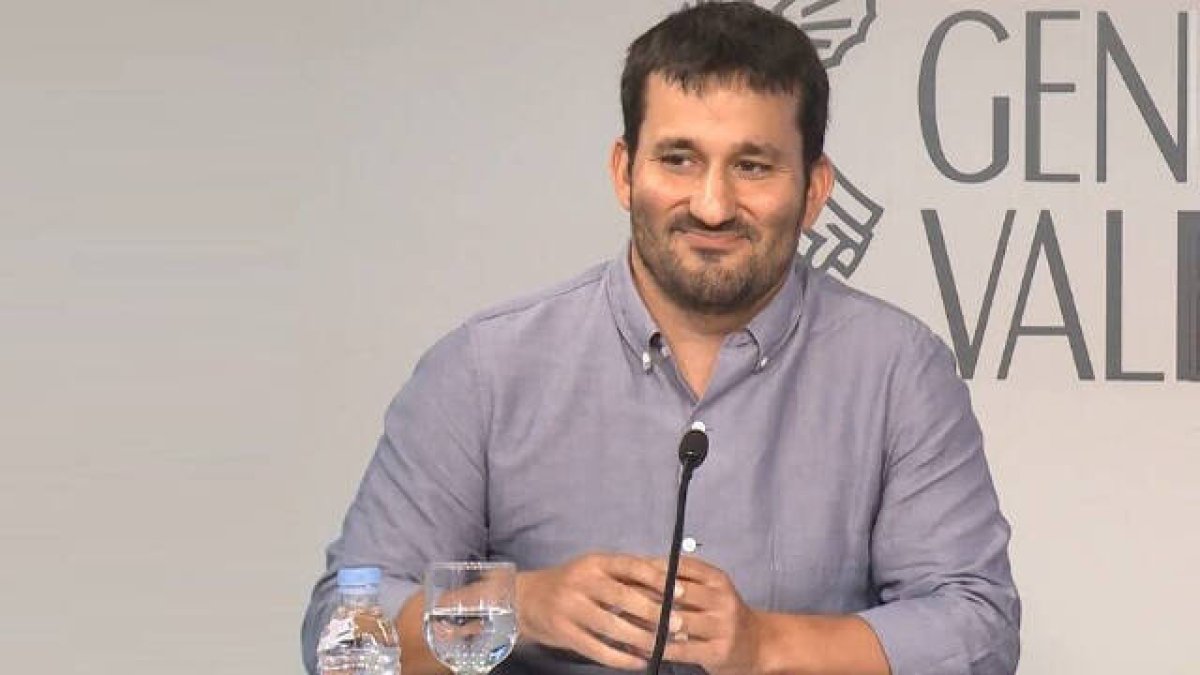 Las AMPAS reprochan a Marzá que no cuente con la opinión de padres y madres