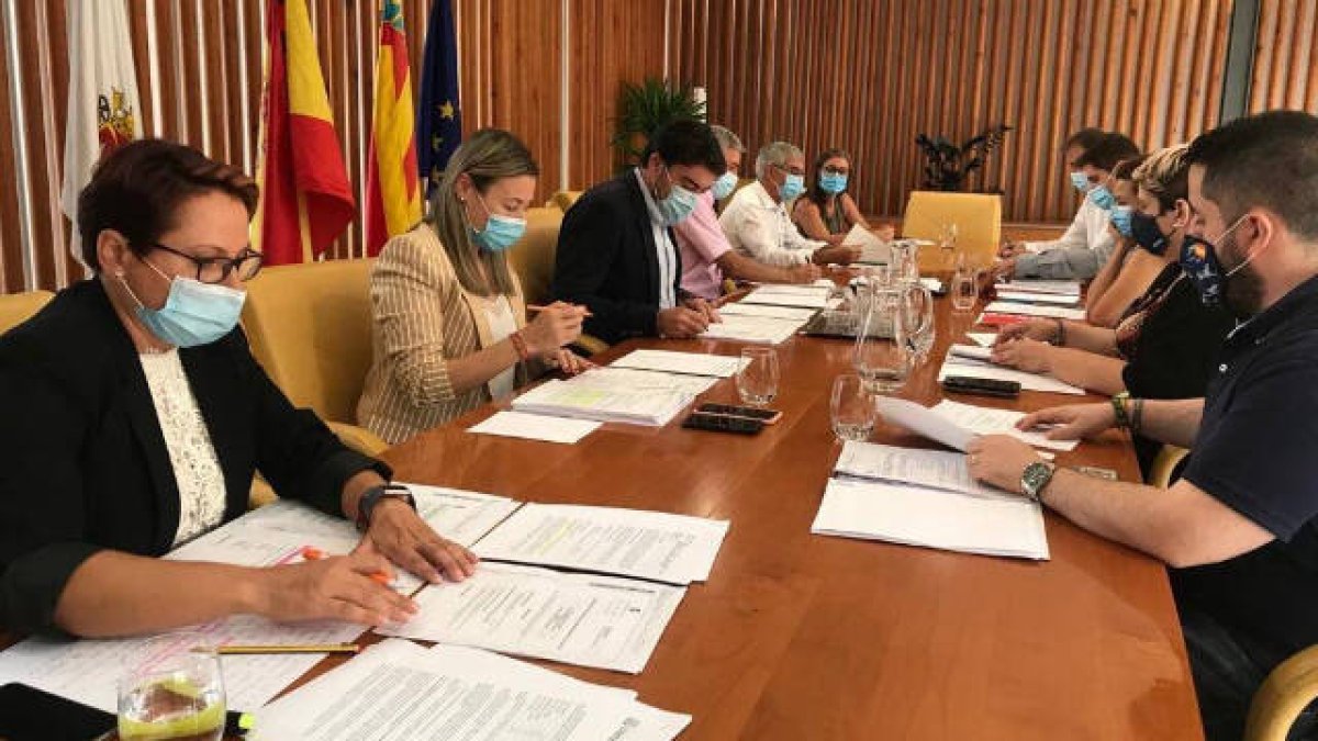 Las rebajas fiscales aprobadas en la Comisión de Hacienda irán al pleno de este jueves para su aprobación definitiva