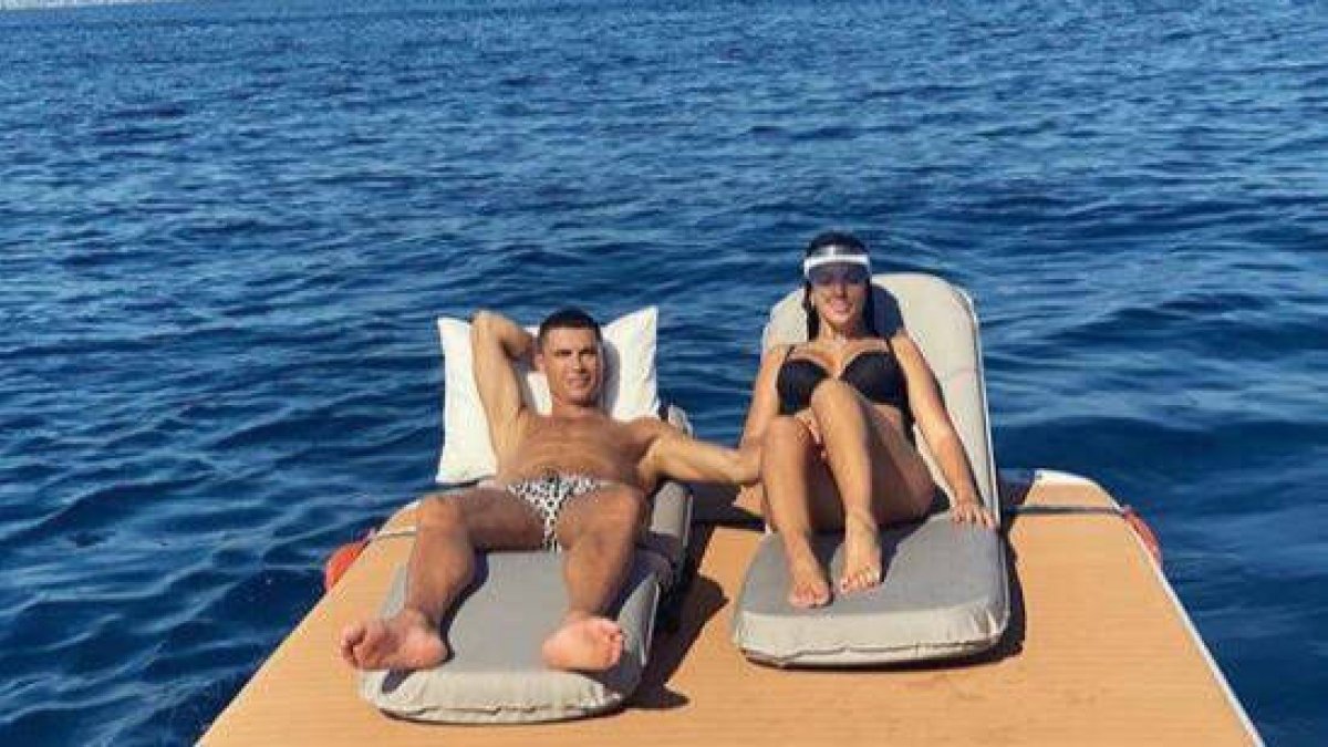Cristiano Ronaldo junto a Georgina Rodríguez.