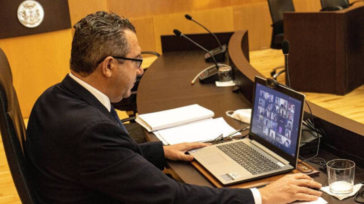 Benidorm: 1,5 millones de inversión y 150.000 € por el mobiliario urbano