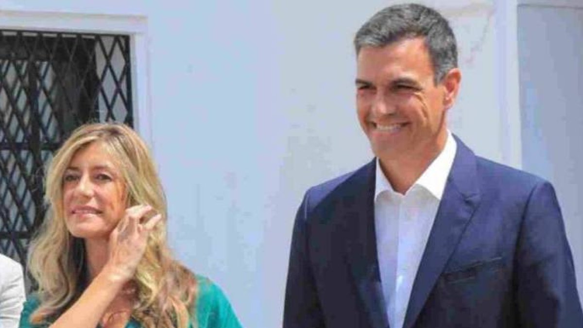 Sánchez y su esposa, Begoña Gómez.