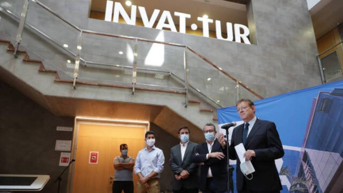 Ximo Puig en la constitución del Consell Valencià de Turisme