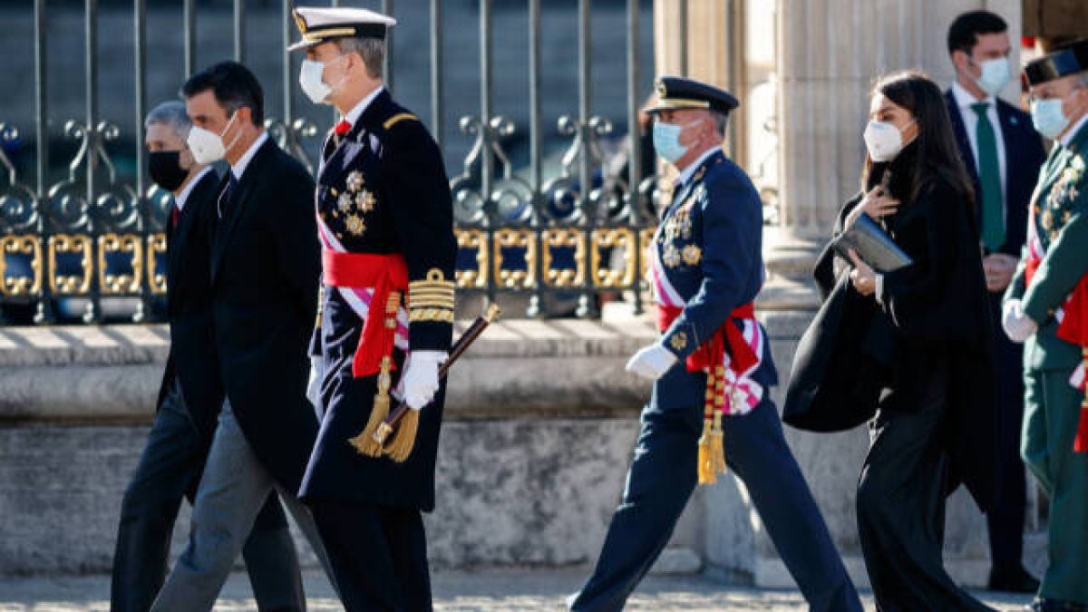 Pascua militar y el exilio saudí