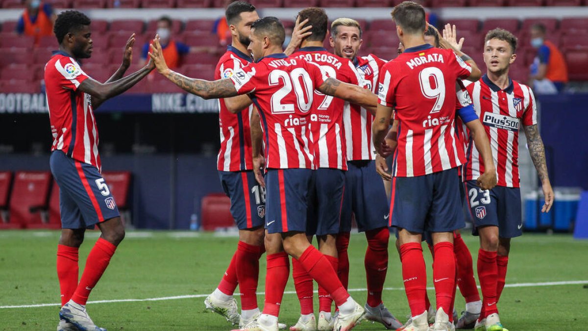 El Atlético de Madrid celebra su último gol de la temporada en el Wanda ante la Real Sociedad.