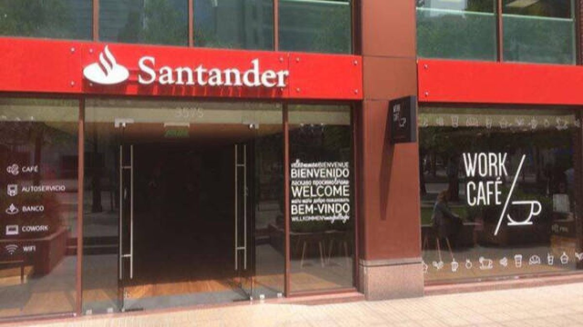 Dos nuevas condenas contra el Santander por su producto estrella