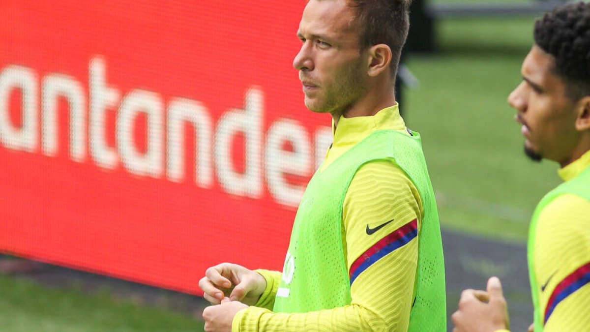 Arthur Melo, en un entrenamiento con el FC Barcelona.