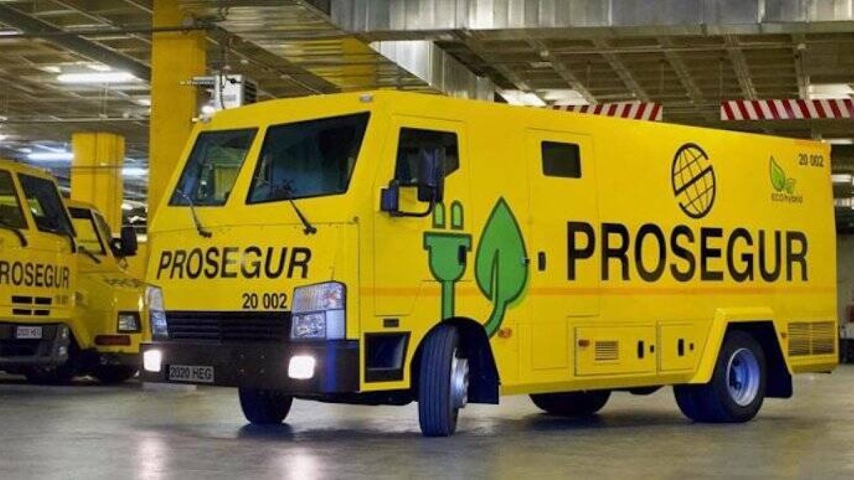 Prosegur mira por el medio ambiente e hibrida sus blindados
