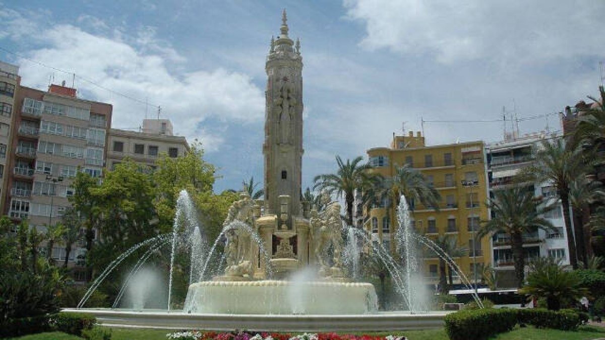 El Ayuntamiento de Alicante invertirá 300.000 euros en la restauración de la fuente de los Luceros