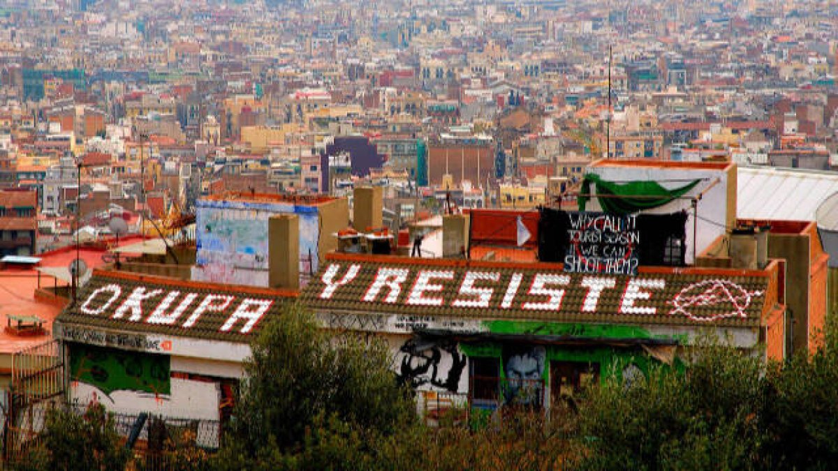 Denuncia: Podemos entrega 91 viviendas públicas a okupas en la Comunitat