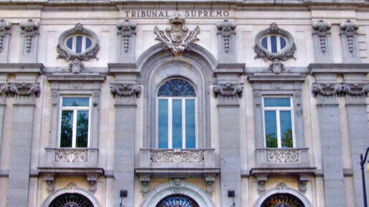 Fachada del Tribunal Supremo.