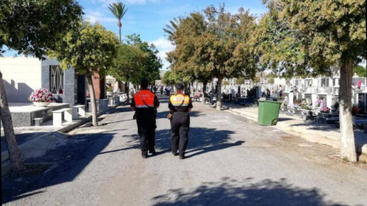 El 1 de noviembre habrá un estricto control de acceso con la Policía Local y Protección Civil