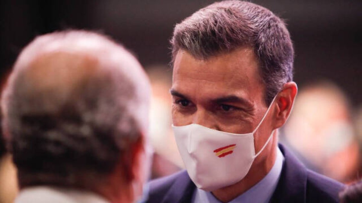 El discurso vacío y transnochado de Pedro Sánchez