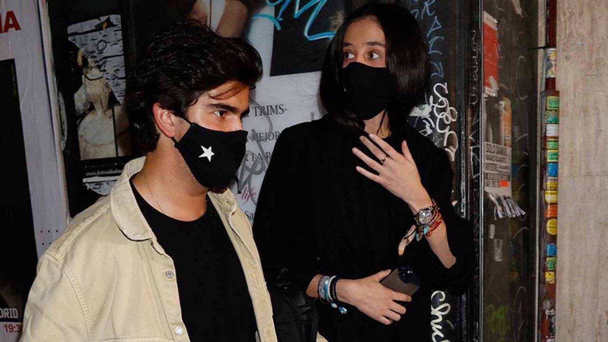 Victoria Federica junto a su novio, Jorge Bárcenas.
