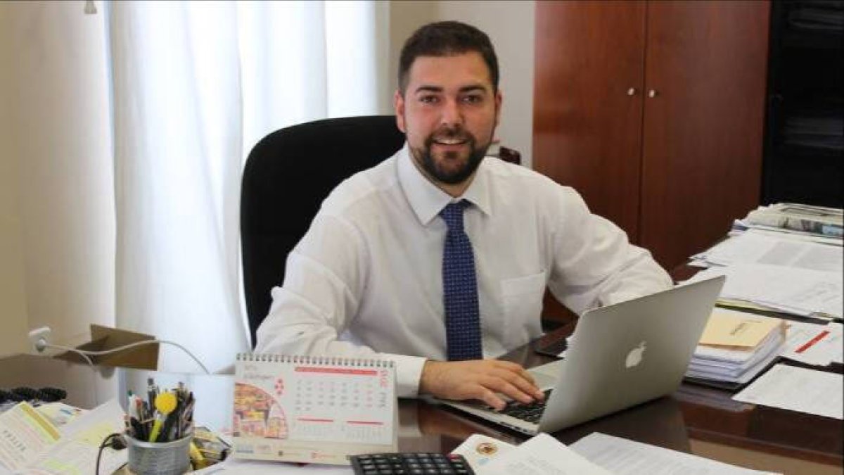 Fran López, alcalde de Rafelbunyol y secretario general de Joves Socialistes