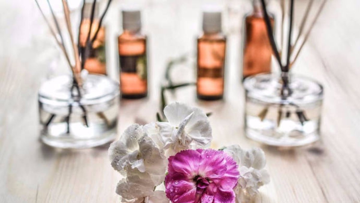 Aplica la aromaterapia en tu casa y mejora la salud de los tuyos
