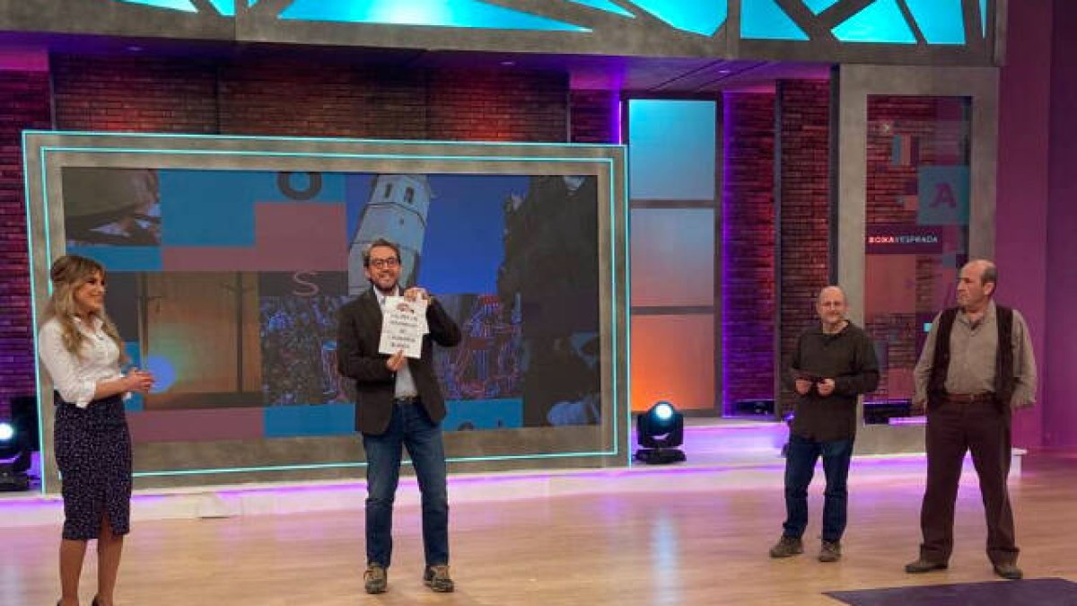 Máximo Huerta con actores y directores de l'Alqueria Blanca