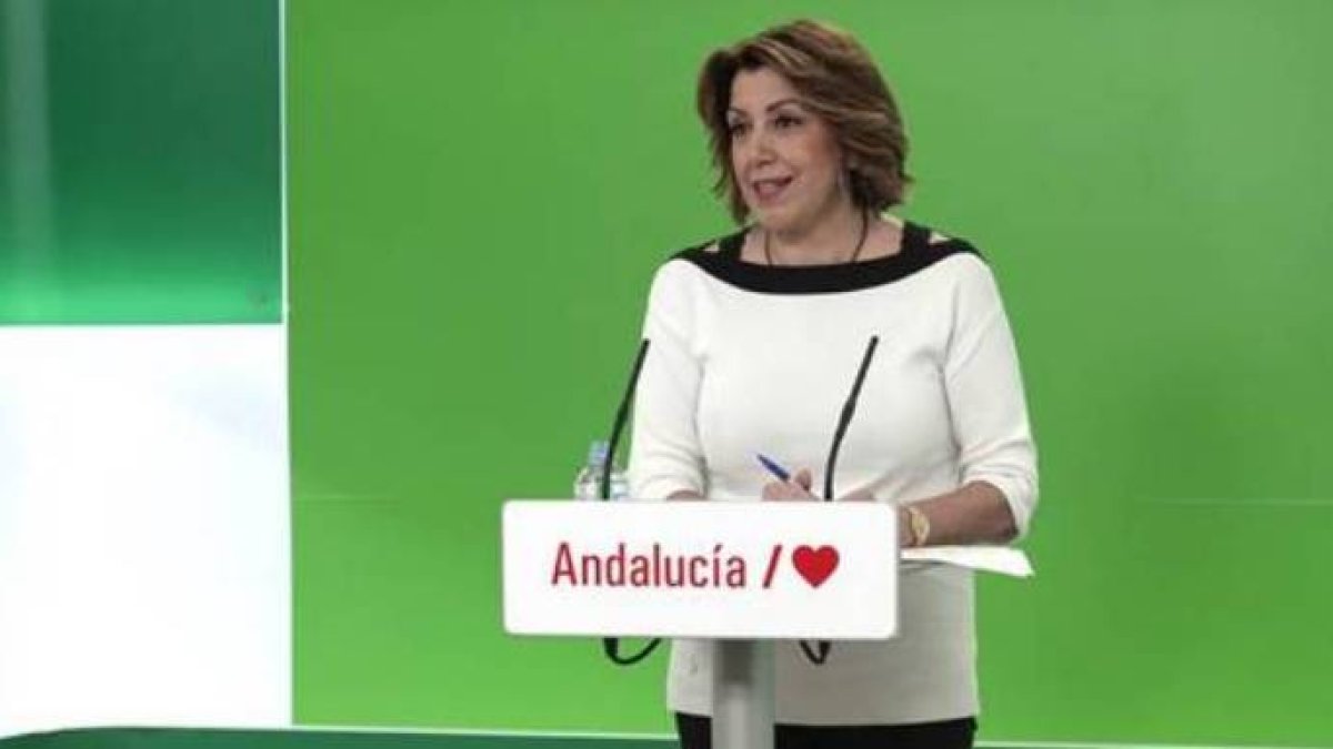 Susana Díaz, en su comparencia ante los periodistas este viernes.